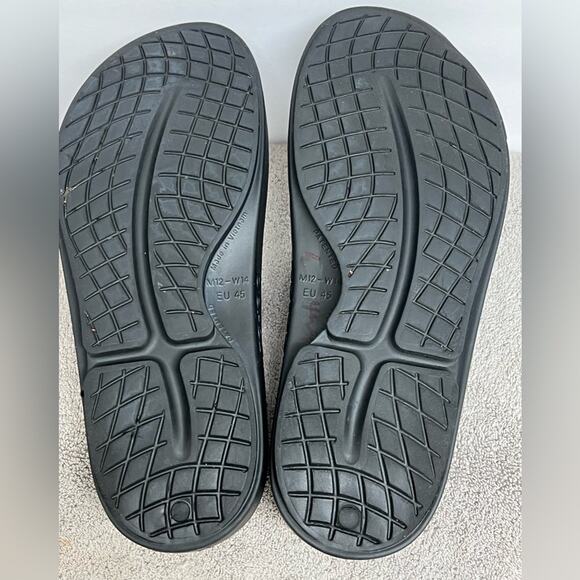 OOFOS OOahh Recovery Sandals Sport Slide On Black Men’s Size 12 - Picture 7 of 8